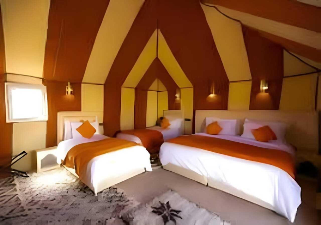 Merzouga Luxurious Tented Exterior foto